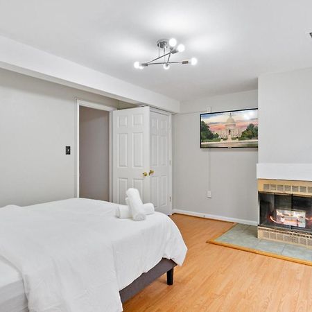 Modern Luxury Dc Free Parking Hotel Arlington Exterior photo